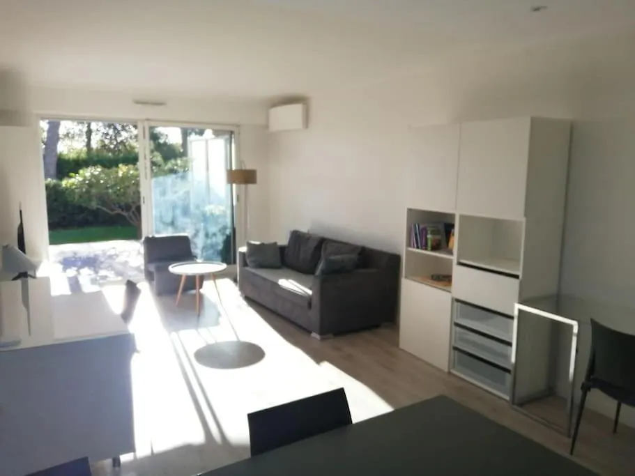 Appartement 3 Pieces Antibes 0*,